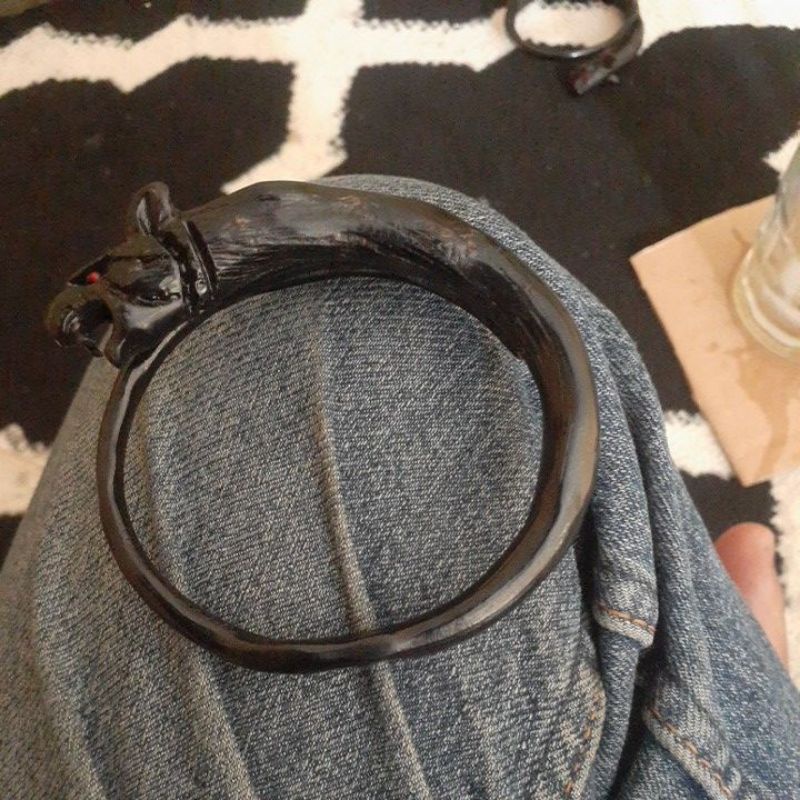 Akar bahar ukir macan