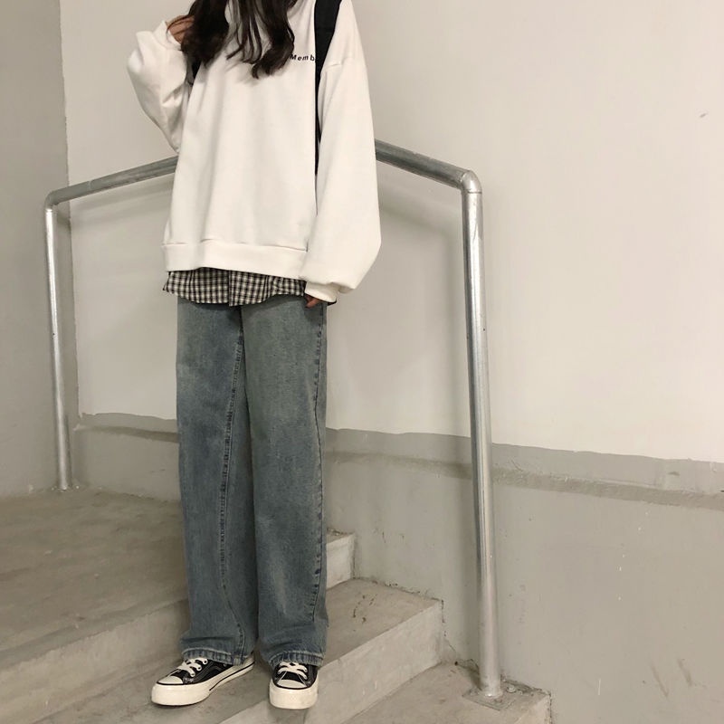 Jeans kaki lebar berkaki lurus gaya Korea yang cocok untuk semua wanita