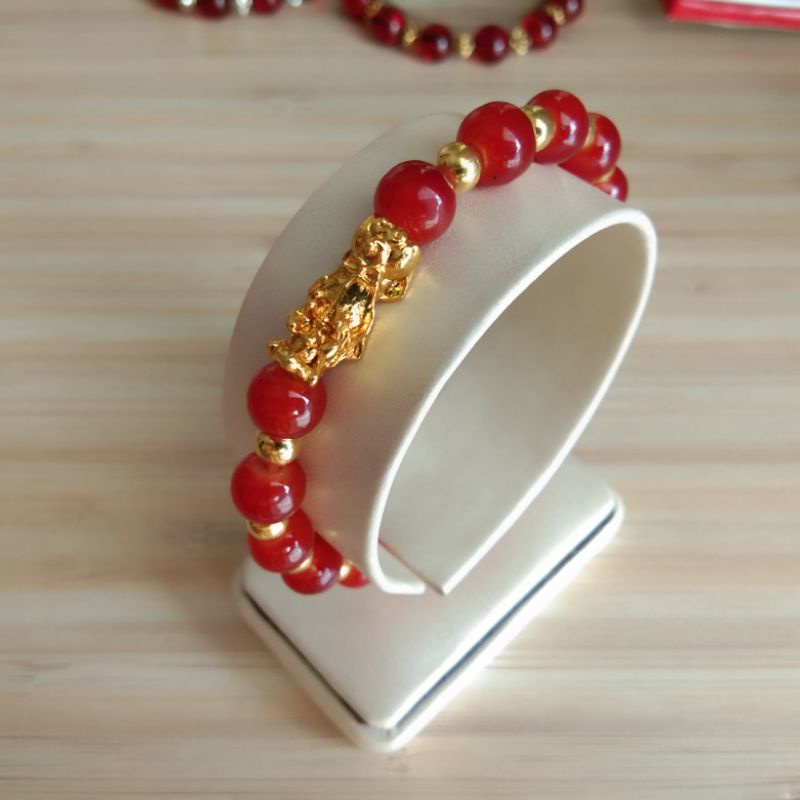 Gelang Batu Red Variasi Pixiu Mas (T)