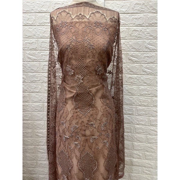 brokat semi prancis/tile cantili