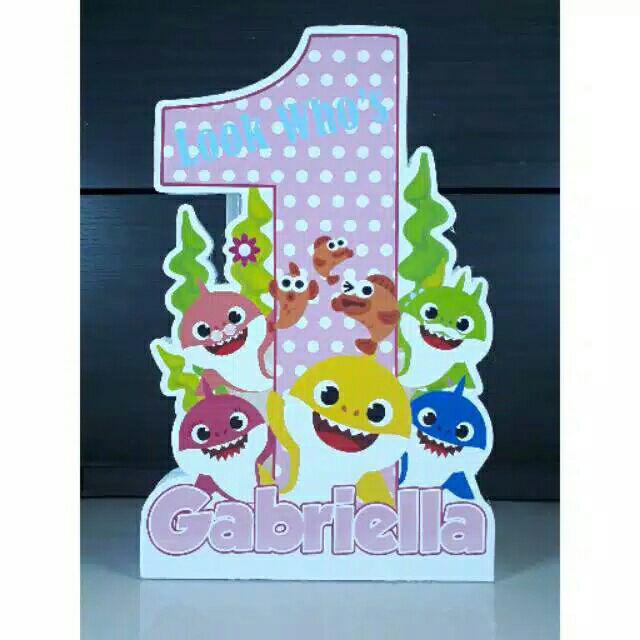 Standing Karakter Baby Shark
