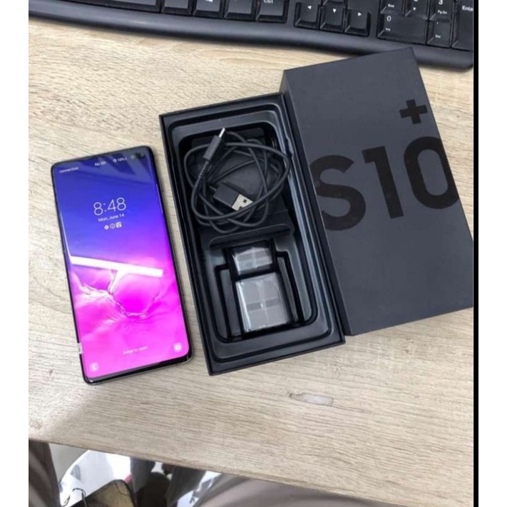 samsung galaxy s10+ docomo
