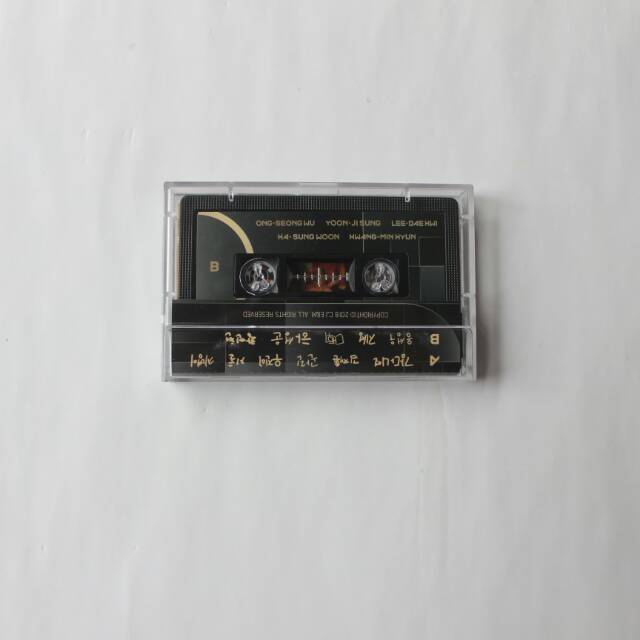 [READY STOCK] - WANNA ONE CASETTE TAPE MD IPU