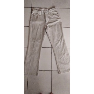 Celana Jeans putih dan abu abu Thrifting Shopee Indonesia Celana Jeans putih dan abu abu Thrifting Shopee Indonesia