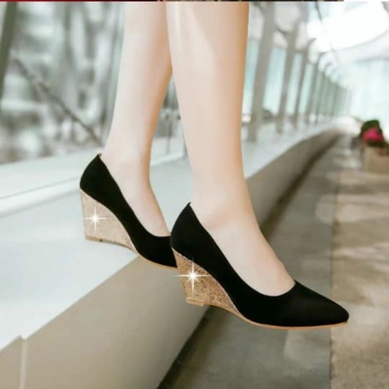 wedges terbaru kerja / pesta al10