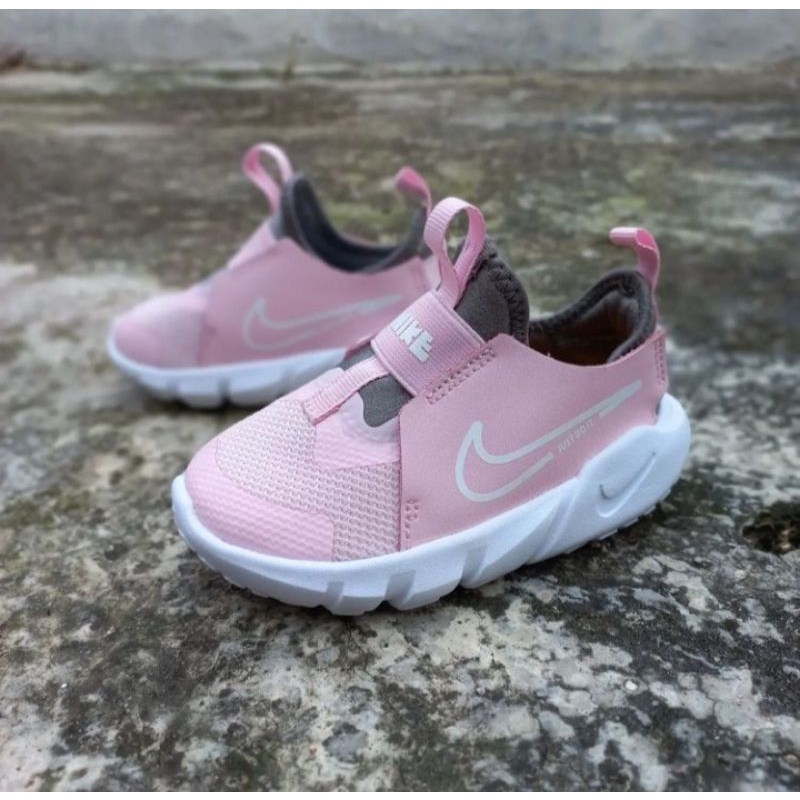 SEPATU SANDAL ANAK ORIGINAL SNEAKERS ANAK NIKE FLEXRUNNER LILAC PINK WHITE