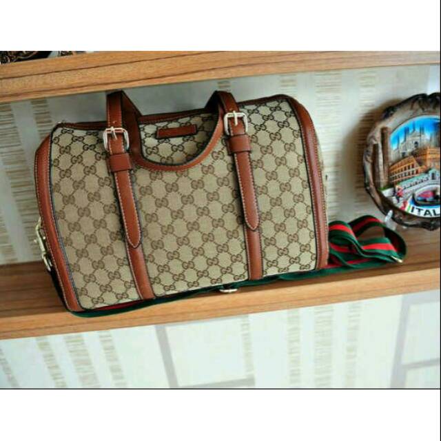 Gucci Boston