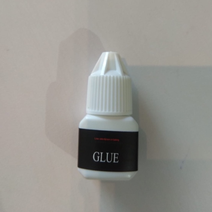 Lem Bulu Mata Anti Air Tahan Lama Tidak Perih / Eyelash Extention Glue  5 ml  lem tidak pedih glue Eyelash extension glue tidak pedih lem eyelash extension Glue eyelash Extension GLUE TAHAN LAMA TIDAK PERIH TIDAK BERBAU