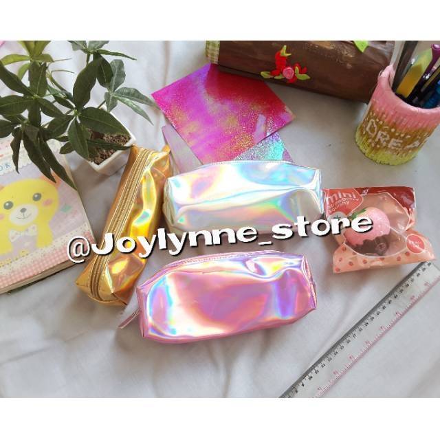 

Pelengkapan sekolah pensil case kotak pensil hologram glossy glowing rainbow keren hadiah kado anak