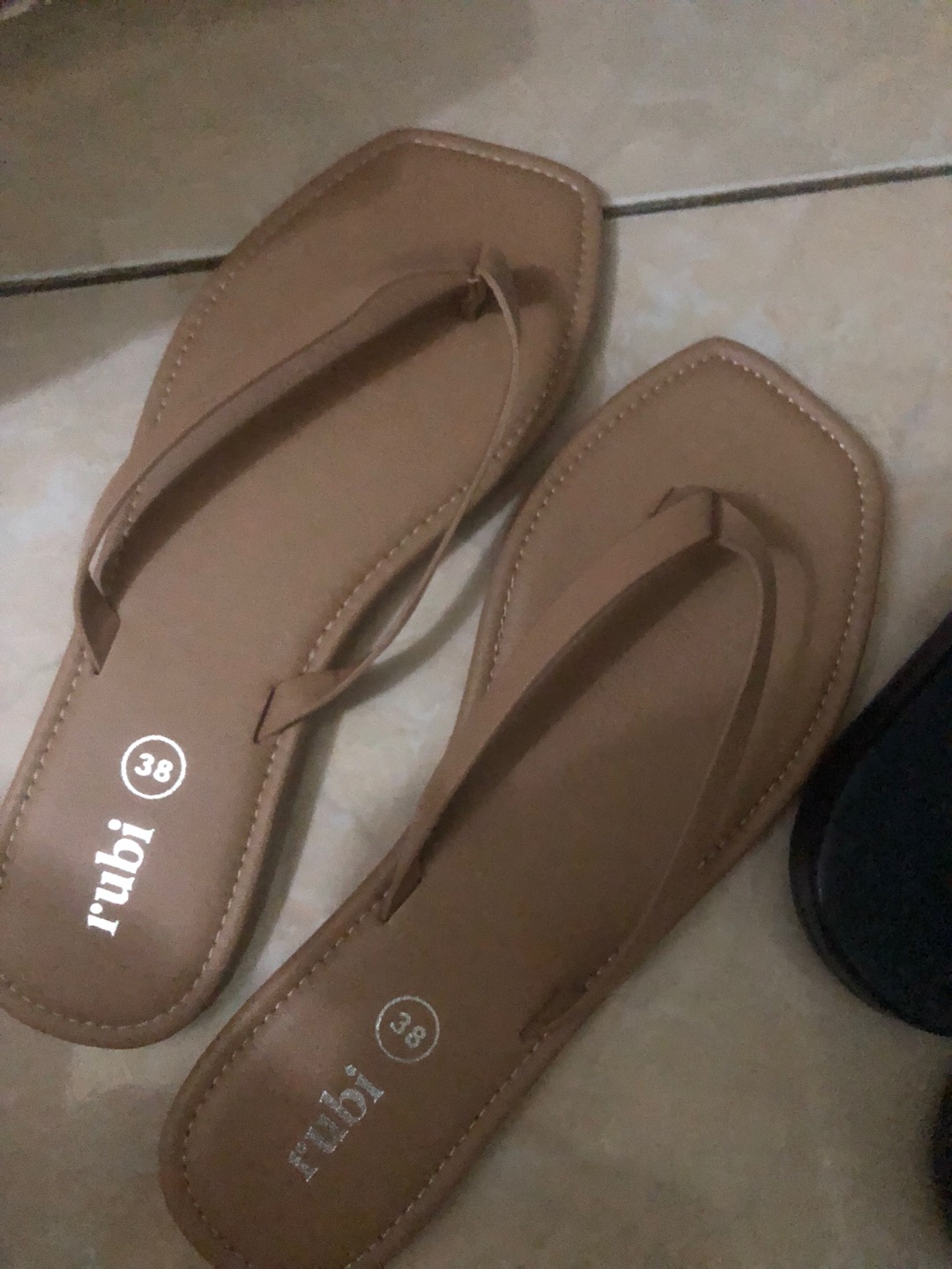 Everyday Stella Square Toe Tong