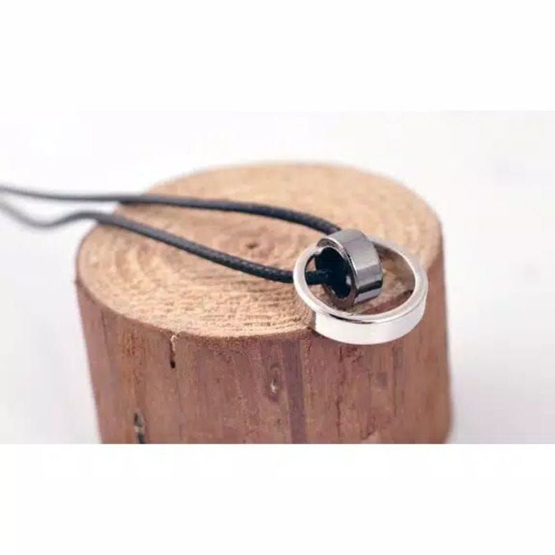 Kalung Tali Hitam Pria Kalung Cincin Pria Kalung Titanium Anti Karat