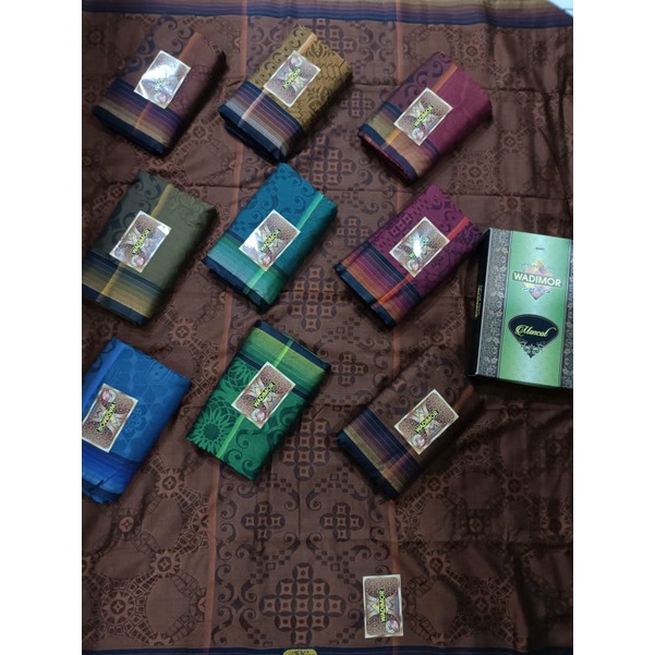 Sarung Wadimor Jacquard Mascote Kain Tenun Pria Dewasa