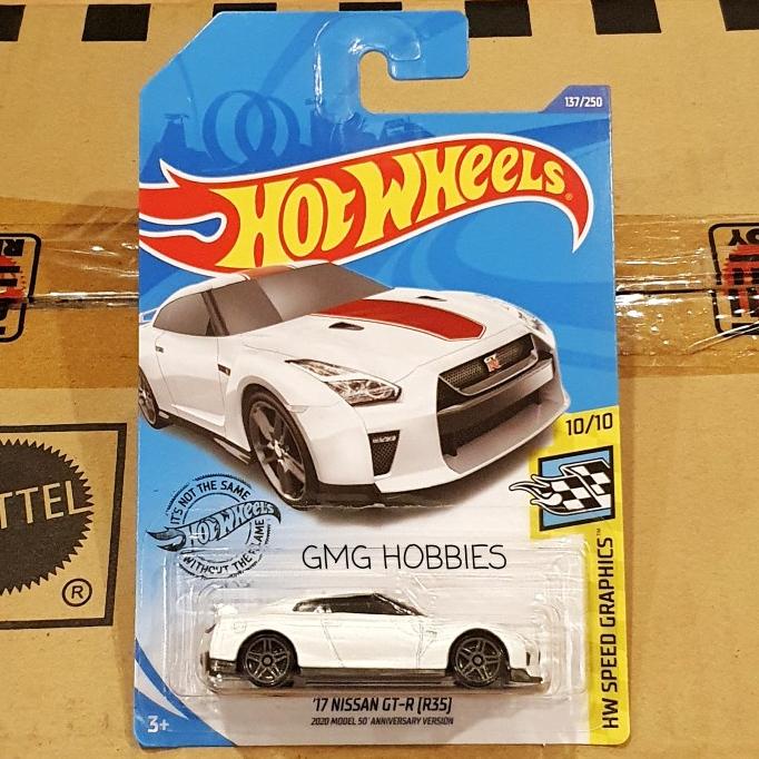 17 Nissan GTR GT-R R35 Putih White Hotwheels Hot Wheels Diecast Mobil
