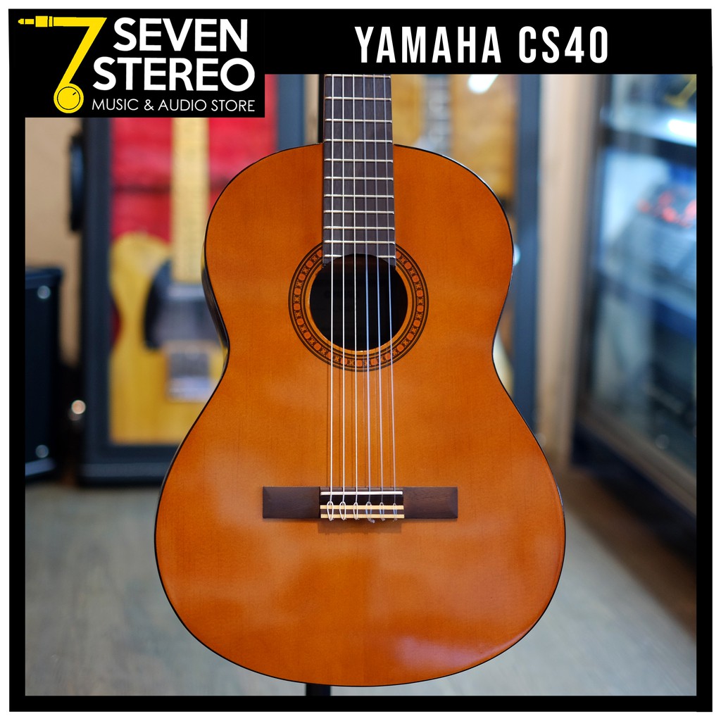 Yamaha CS40 Nylon Acoustic Guitar