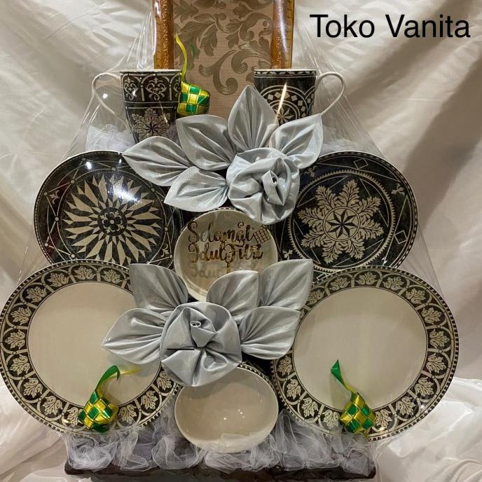 

HAMPERS LEBARAN IDUL FITRI PARCEL EID MUBARAK - RAMANDHAN 5 SDG64565E