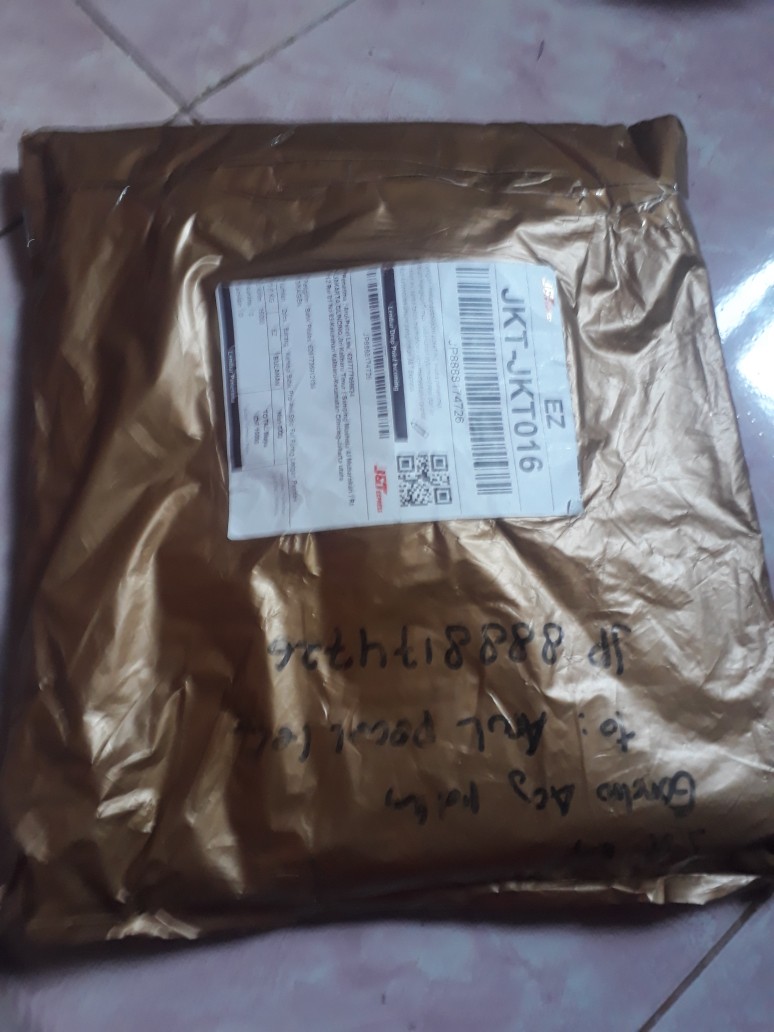 Kemeja Batik Pria Asli Solo Full Furing Lengan Pendek Katun Halus Motif Gondrowaru Abang Merah