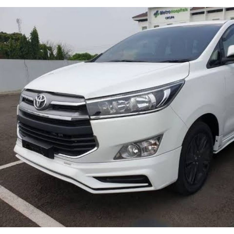Bodykit Toyota Innova Reborn TRD