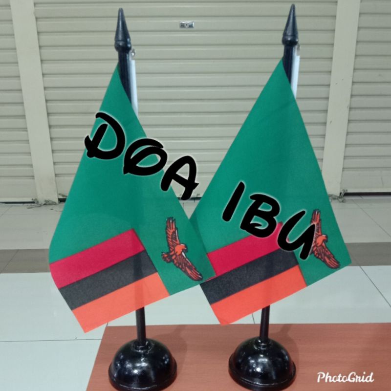 

best seller tiang kayu meja+bendera ZAMBIA ready stock