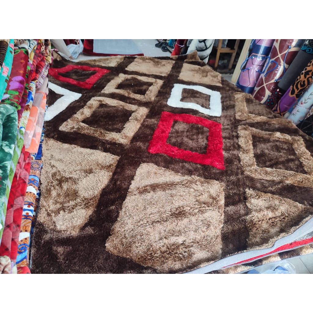 Karpet Bulu Ruby 200x290 cm Emboss Shaggy Rugs
