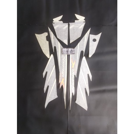striping stiker sticker lis supra x125 x 125 2007 hitam original