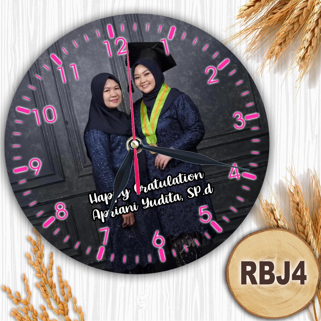JAM DINDING KAYU CUSTOM NAMA FOTO HADIAH PERNIKAHAN UNIK KADO NIKAH NIKAHAN WEDDING ULANG TAHUN LUCU-RBJ4