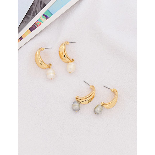 LRC Anting Tusuk Fashion Gold Pearl Ear-rings F47064