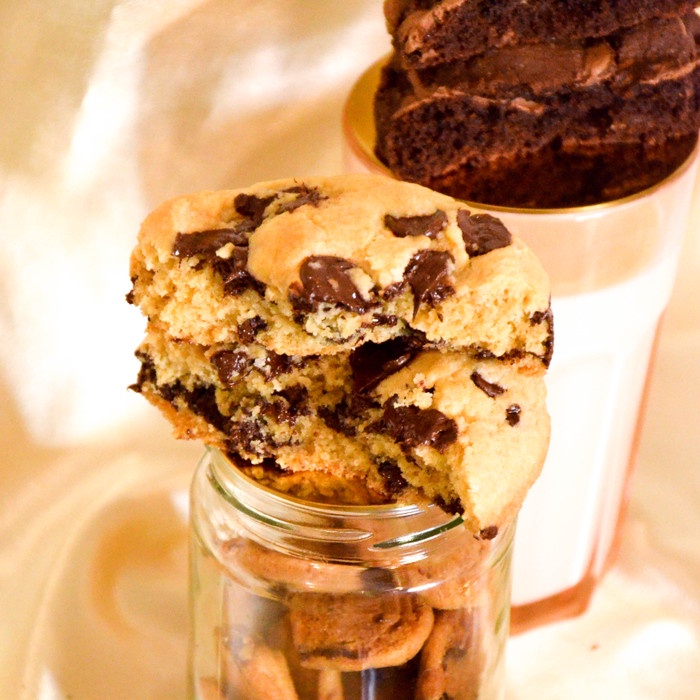 

KERING-KUE- CAKEFACE DOME COOKIES 125 GR. - GOLDEN HOUR -KUE-KERING.