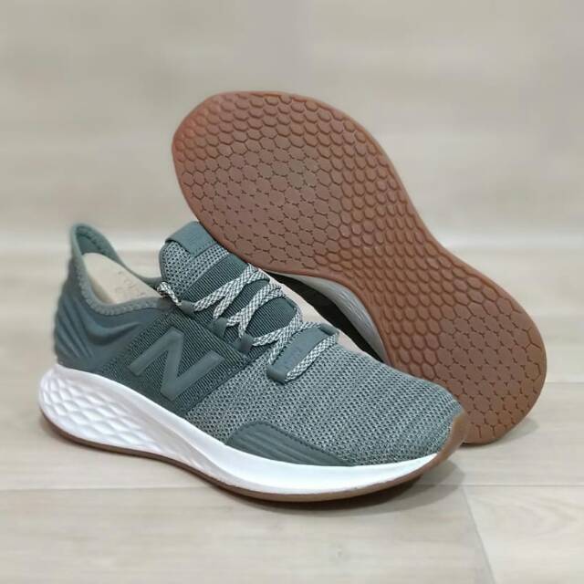 new balance roav men's