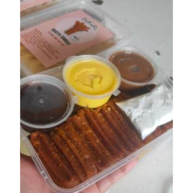 

Churros Frozen + 3saos (minim order 2pack)