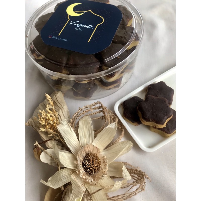 

KUE KERING CHOCOLATE MURAH BY VANSWEETZ