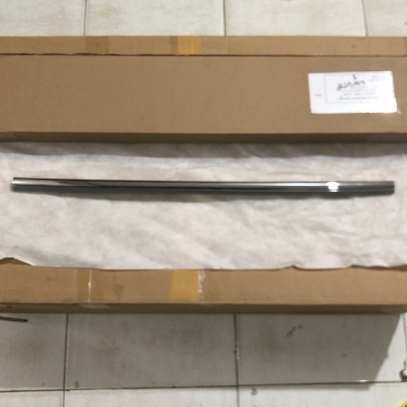Moulding Bumper Tengah CRV TURBO 2021-2022