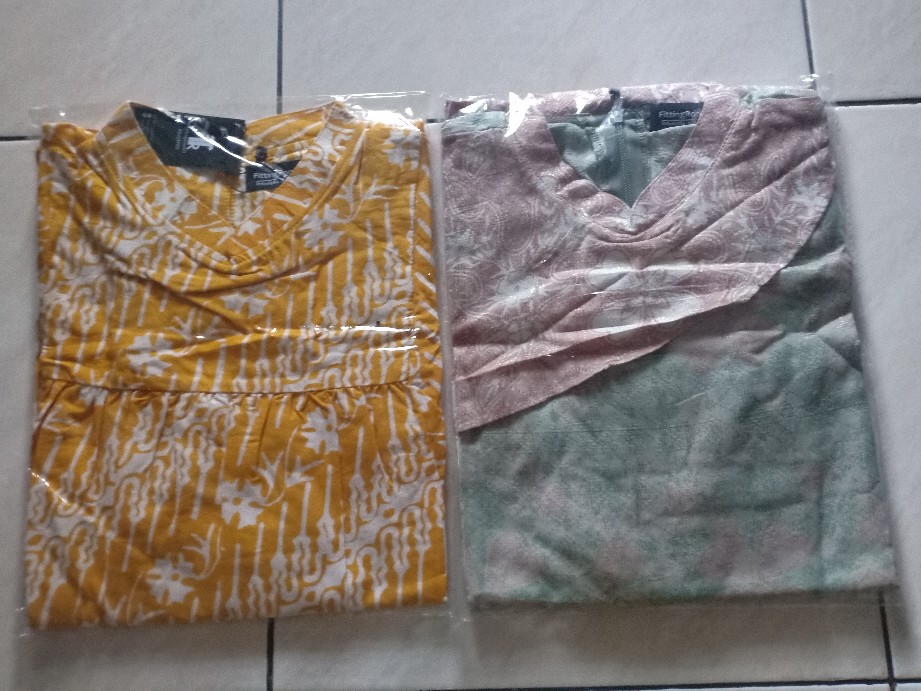 Fittingroom11 Blouse Batik - Misha Tunik