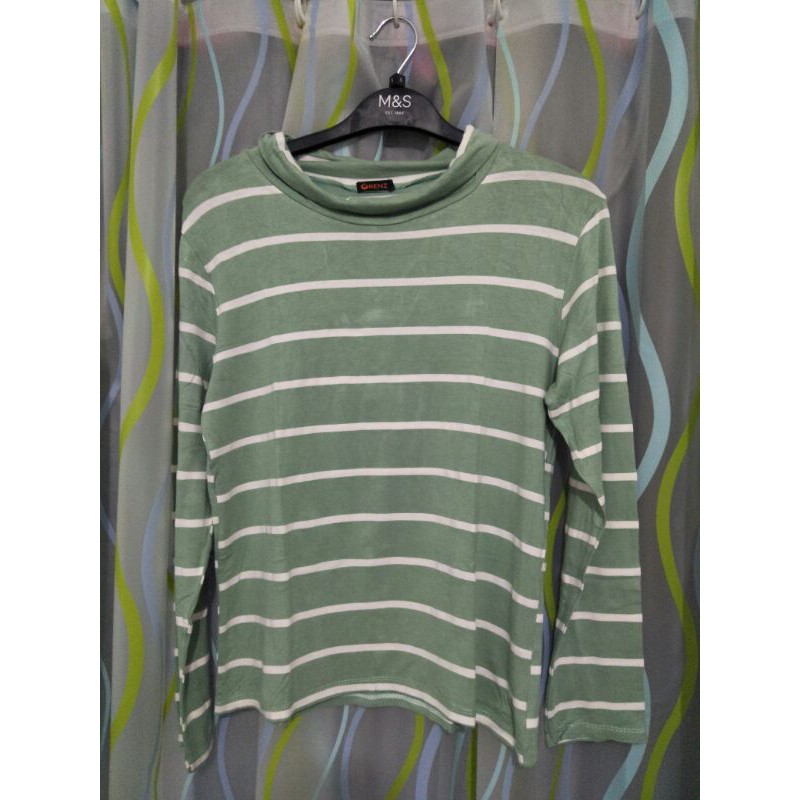 Preloved Kaos/ Atasan Strip Lengan Panjang Murah Hijau Mint