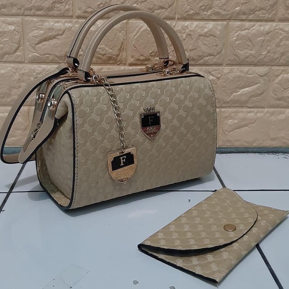 KDA.397839– TAS DOCTOR MOTIF BOLA-BOLA