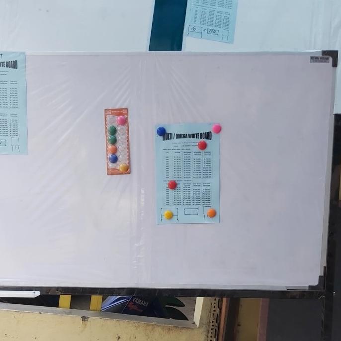 

WHITEBOARD MAGNET GANTUNG 60 X 90 CM