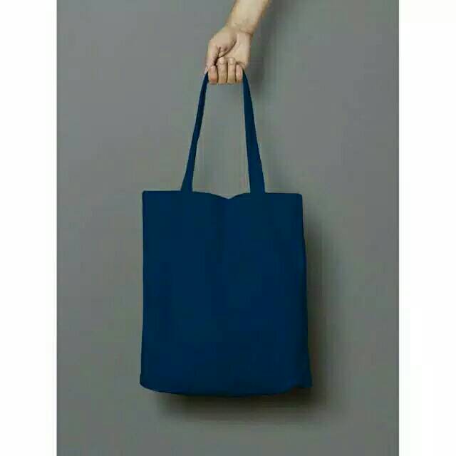 Totebag kanvas /totebag kanvas polos hitam murah