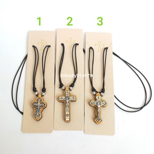 Kalung Salib Besi Kayu Tali 025