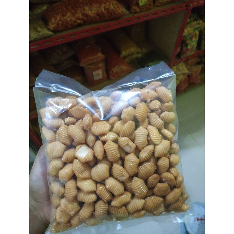 

PANG-PANG 250GRAM / PANG-PANG MANIS
