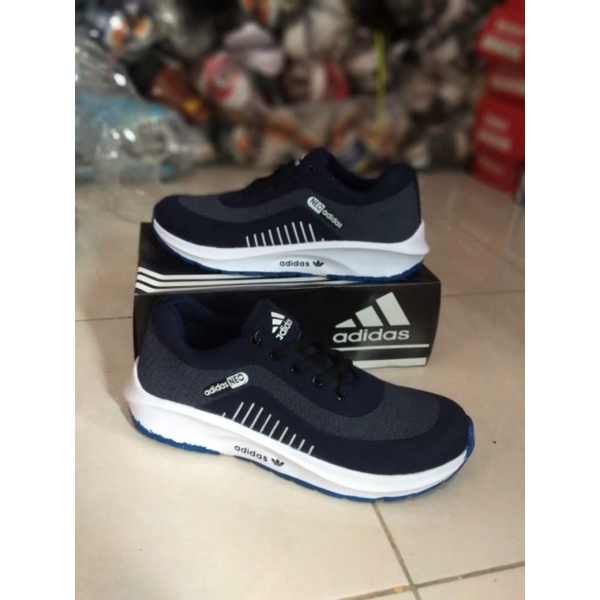 sepatu sneakers,sepatu adidas Neo
