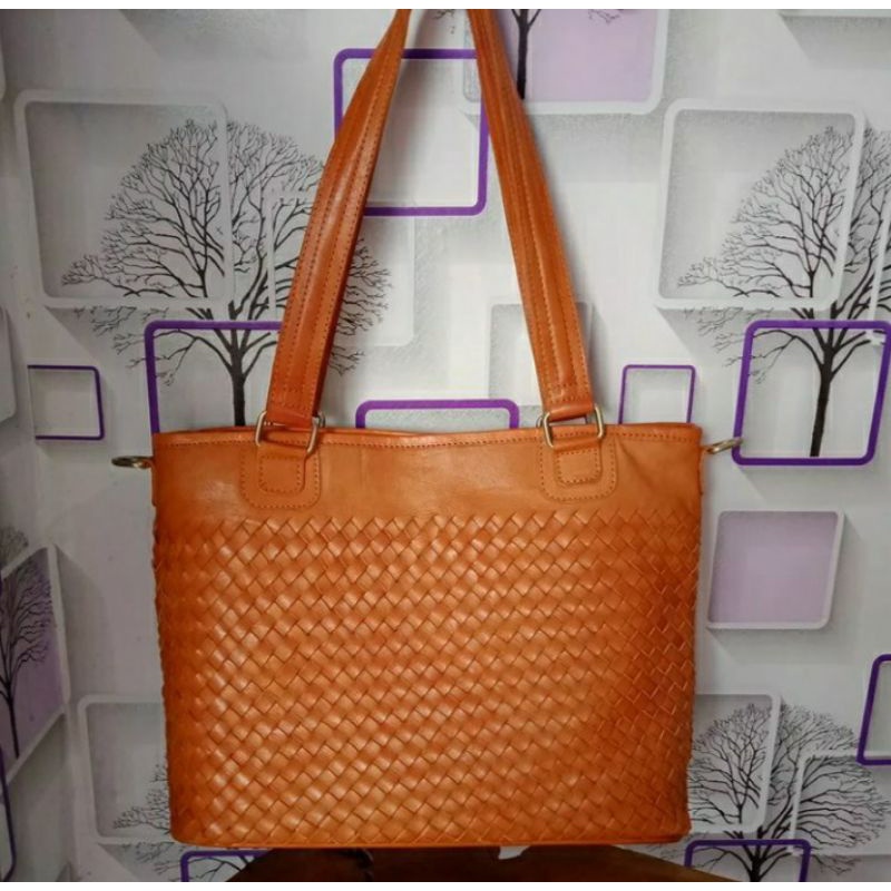 Tote bag Anyam kulit sapi asli