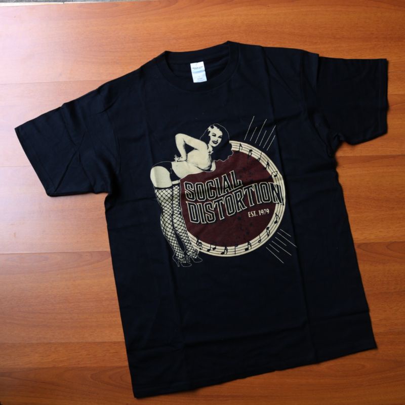 Kaos tees tshirt pria social distortion