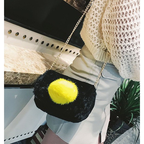 I21396 TAS FASHION WANITA IMPORT BAG KOREA FUR BALL BULU TAS PESTA CLUCTH PARTY BAG