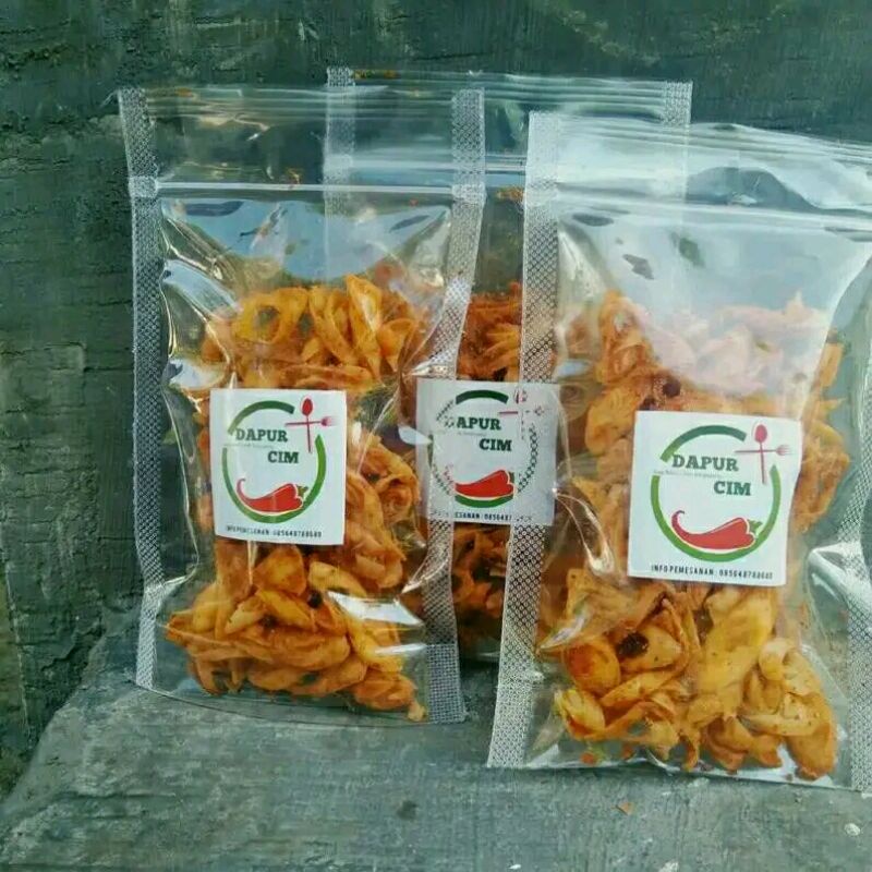 

Keipik pangsit pedas giruh 50gr