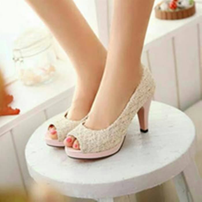 High heels Julie Estelle