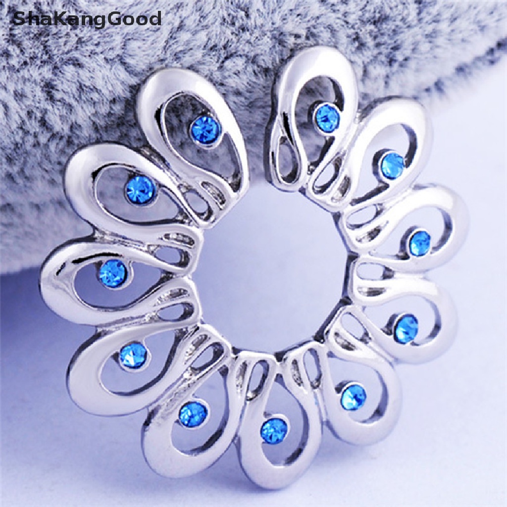 Skid Anting Jepit Puting Tanpa Tindik Adjustable Untuk Wanita
