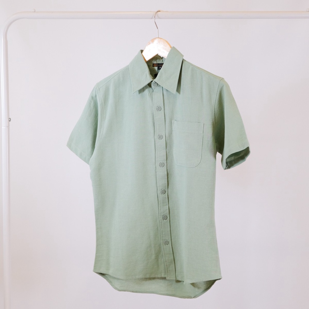 KEMEJA PRIA TERACOTA LENGAN PENDEK LINEN KREP  HEM POLOS PRIA PREMIUM HIJAU MINT BAJU KEMEJA KASUAL PRIA POLOS KANCING POLOS MEWAH