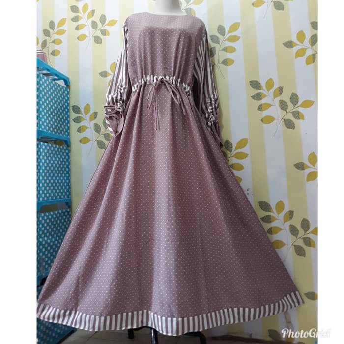 gamis muslim motif salur polkadot serut