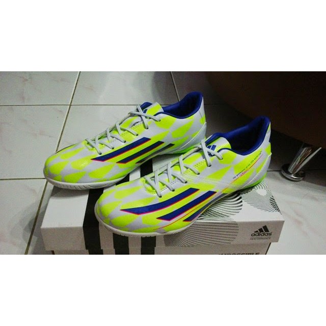 adidas adizero futsal