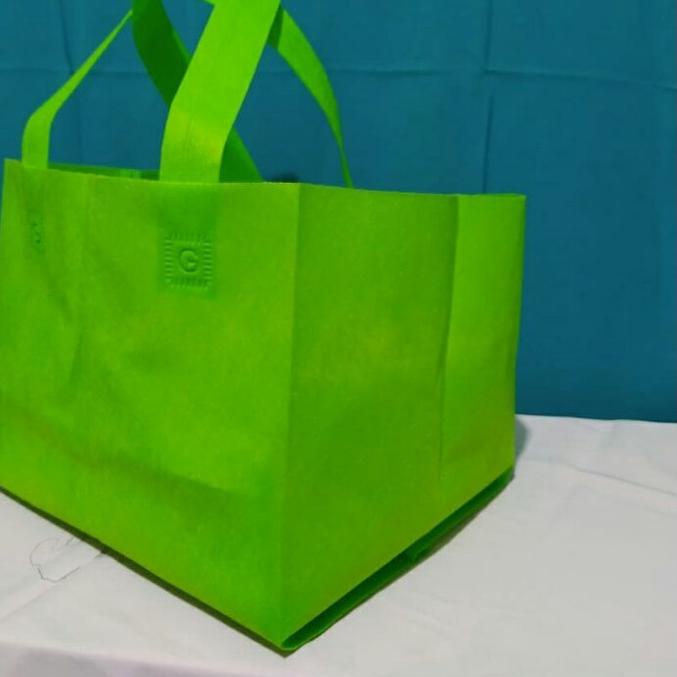 

Baru tas spunbond box 22x22