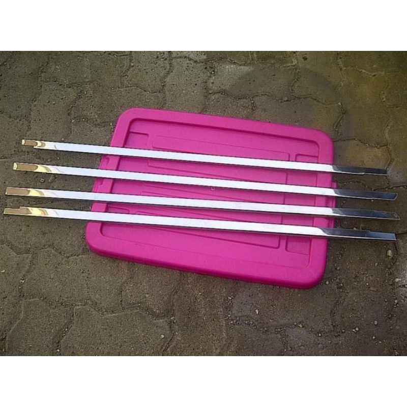 Lis Pintu Corolla DX